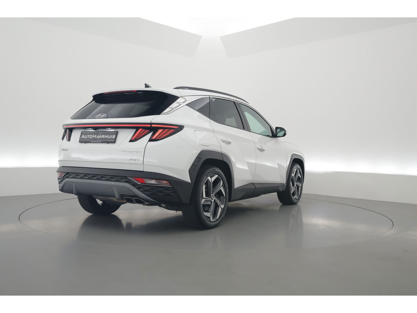 Hyundai Tucson 1.6 T-GDI PHEV 4WD | pano dak | Adapt. Cruise | elec. achterklep | Camera