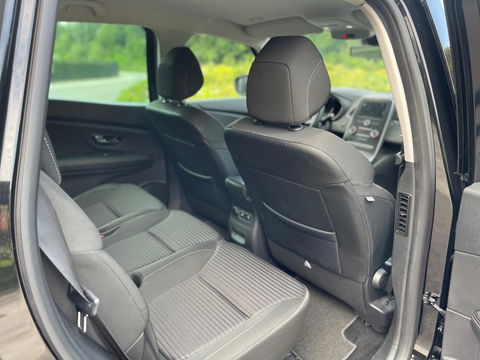 Renault Grand Scénic 1.3 TCe Zen AIRCO/ECC NAVIGATIE CAMERA