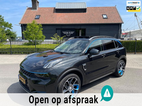 Lynk & Co 01 1.5 Plug-in Hybrid Pano/dak Apple/Carplay Adaptive/Cruise Camera.