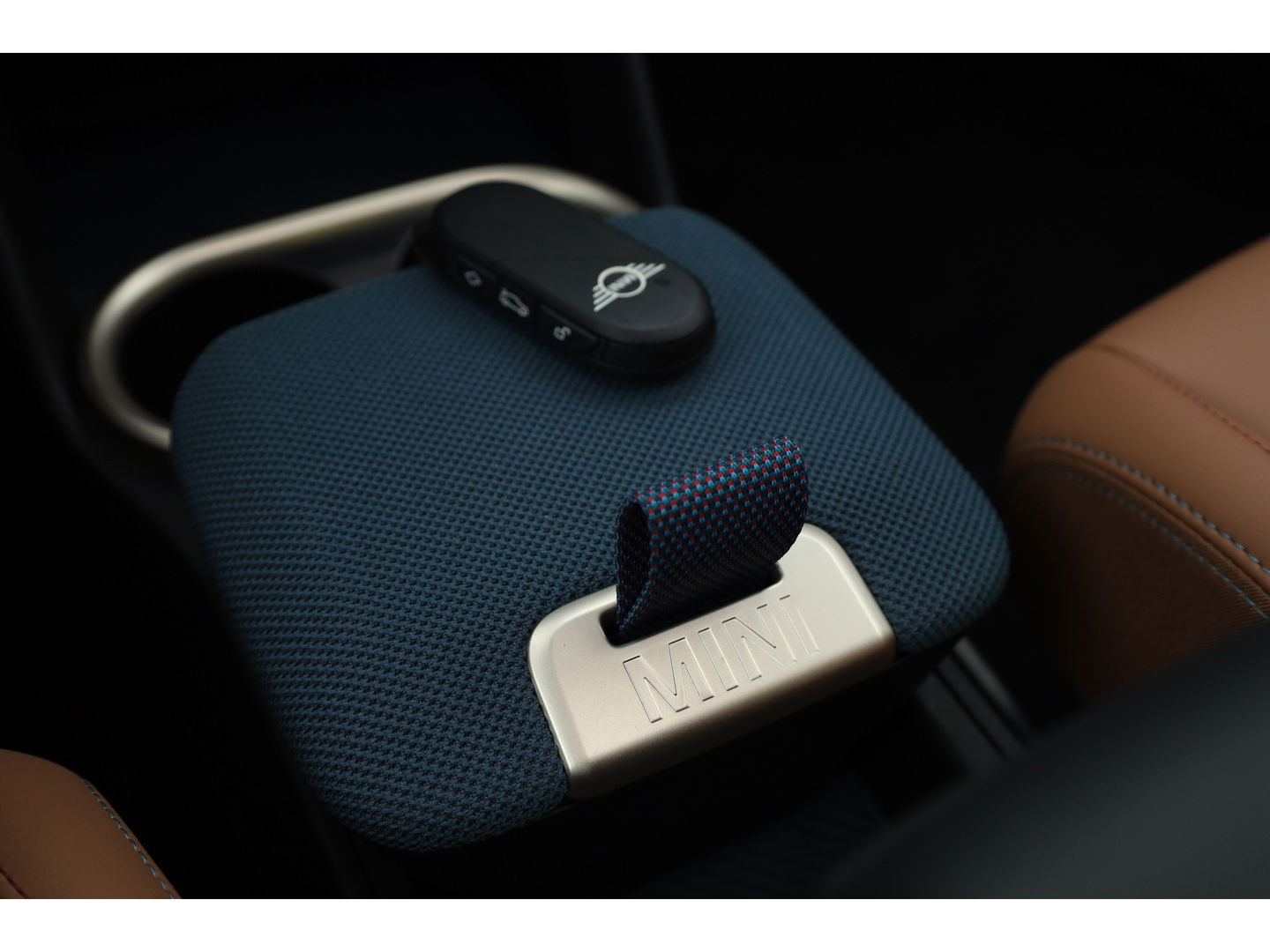 MINI Countryman 1.5 C Favoured | Pakket XL | Pano | HUD | Massage | Harman Kardon | 20'' | Elek. Trekhaak |