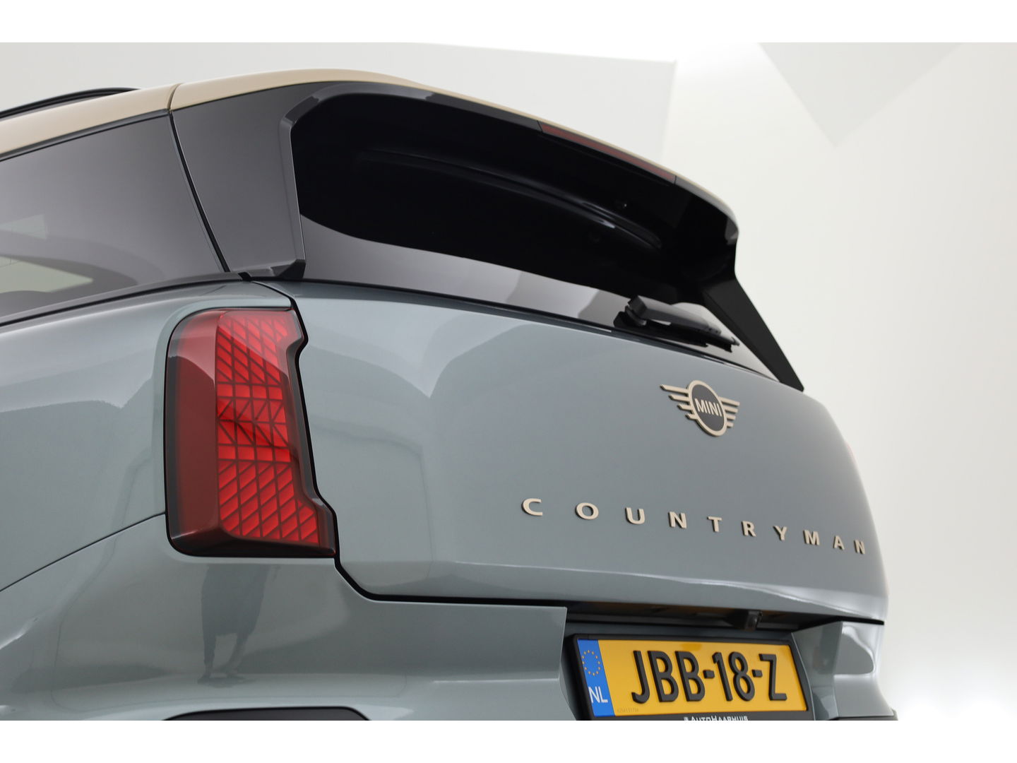 MINI Countryman 1.5 C Favoured | Pakket XL | Pano | HUD | Massage | Harman Kardon | 20'' | Elek. Trekhaak |
