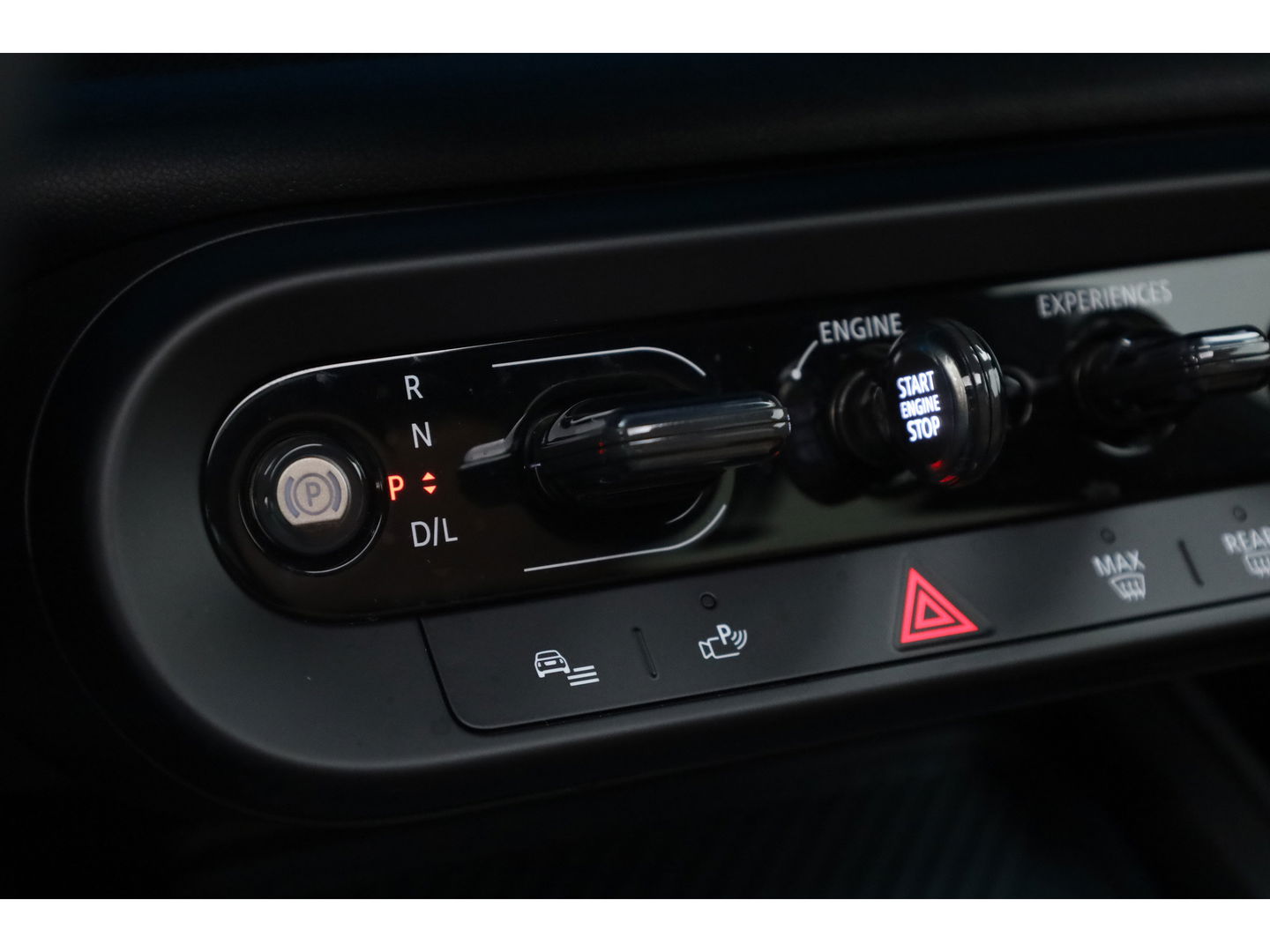 MINI Countryman 1.5 C Favoured | Pakket XL | Pano | HUD | Massage | Harman Kardon | 20'' | Elek. Trekhaak |