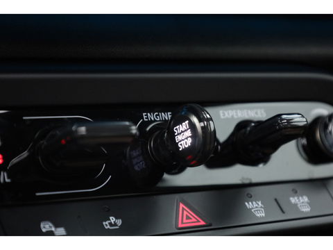 MINI Countryman 1.5 C Favoured | Pakket XL | Pano | HUD | Massage | Harman Kardon | 20'' | Elek. Trekhaak |