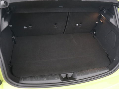 MINI Cooper 1.5 Camden Go Edition | Stoelverwarming | Camera | Carplay | Full LED | Climate control | Sportstoelen | Half leder | Cruise control | Parkeerhulp | Zesty Yellow Metallic