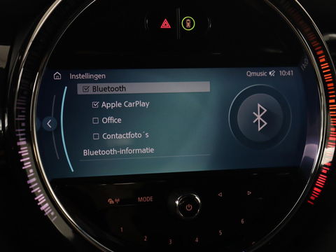 MINI Cooper 1.5 Camden Go Edition | Stoelverwarming | Camera | Carplay | Full LED | Climate control | Sportstoelen | Half leder | Cruise control | Parkeerhulp | Zesty Yellow Metallic