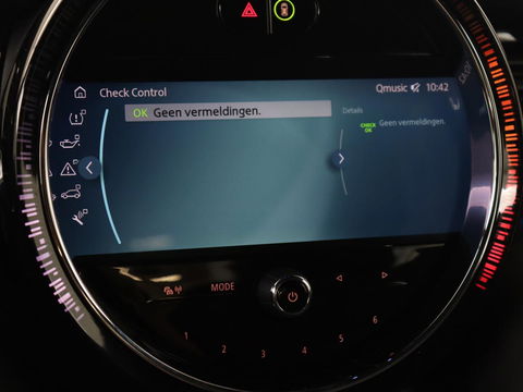 MINI Cooper 1.5 Camden Go Edition | Stoelverwarming | Camera | Carplay | Full LED | Climate control | Sportstoelen | Half leder | Cruise control | Parkeerhulp | Zesty Yellow Metallic