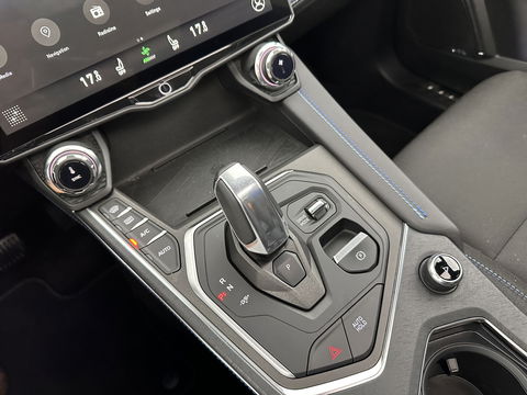 Lynk & Co 01 1.5 (INCL.BTW) Aut. *PANO | FULL-LED | ADAPTIVE-CRUISE | BLIND-SPOT | MEMORY-PACK | DIGI-COCKPIT | SPORTSEATS | CAMERA | KEYLESS | DAB+ | NAVI-FULLMAP | ECC | PDC | 20''ALU*