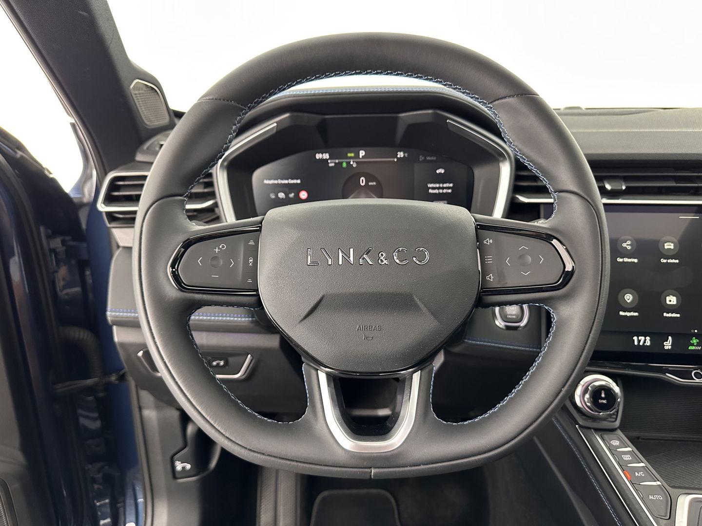 Lynk & Co 01 1.5 (INCL.BTW) Aut. *PANO | FULL-LED | ADAPTIVE-CRUISE | BLIND-SPOT | MEMORY-PACK | DIGI-COCKPIT | SPORTSEATS | CAMERA | KEYLESS | DAB+ | NAVI-FULLMAP | ECC | PDC | 20''ALU*
