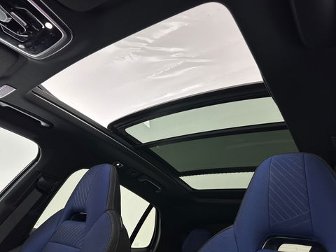 Lynk & Co 01 1.5 (INCL.BTW) Aut. *PANO | FULL-LED | ADAPTIVE-CRUISE | BLIND-SPOT | MEMORY-PACK | DIGI-COCKPIT | SPORTSEATS | CAMERA | KEYLESS | DAB+ | NAVI-FULLMAP | ECC | PDC | 20''ALU*