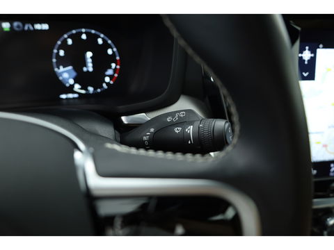 Volvo V60 2.0 T4 Inscription | Navi | Pilot Assist | Blis | Stoelverw. | Leder | 19'' |