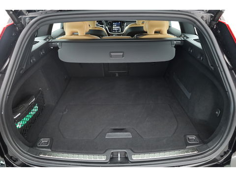 Volvo V60 2.0 T4 Inscription | Navi | Pilot Assist | Blis | Stoelverw. | Leder | 19'' |