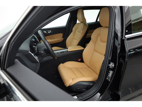 Volvo V60 2.0 T4 Inscription | Navi | Pilot Assist | Blis | Stoelverw. | Leder | 19'' |