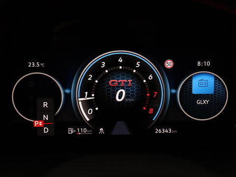 Volkswagen Golf 2.0 TSI GTI | Carplay | Sfeerverlichting | LED Plus | Sportstoelen | Parkeerhulp | Cruise control | Digital Cockpit | Climate control