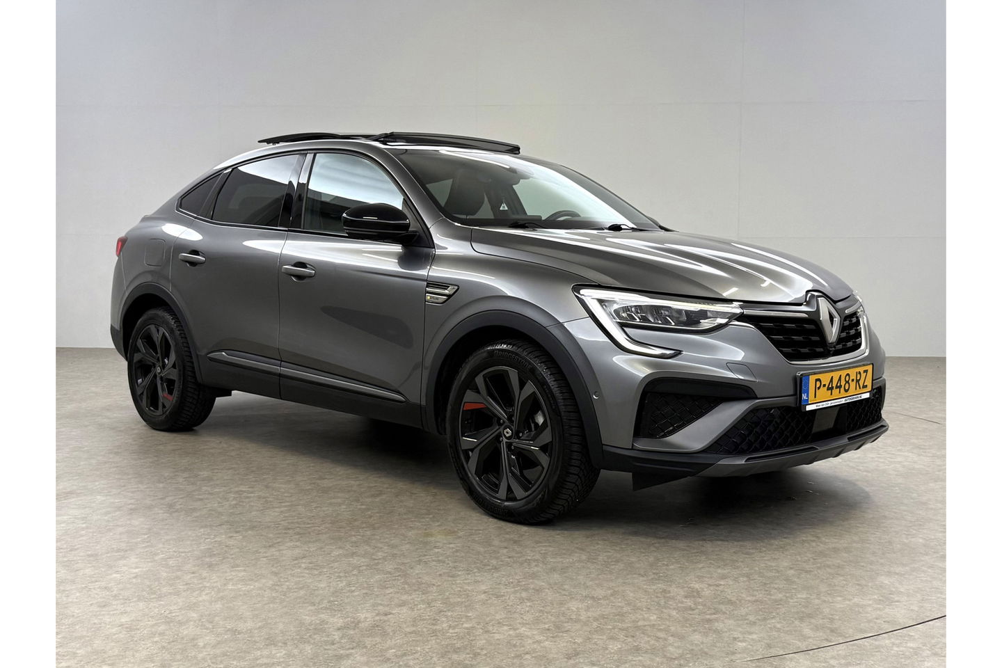 Renault Arkana 1.6 E-Tech Hybrid R.S. Line 360 Camera Pano ACC Virtual Carplay Cruise Clima LED Navi PDC 18"LMV