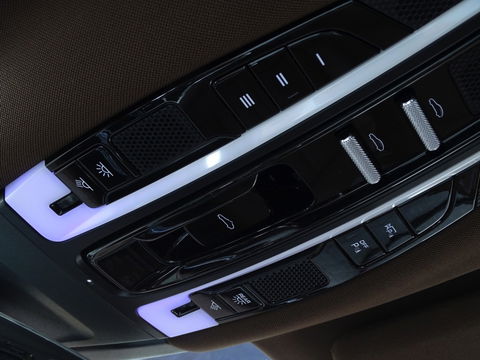 Porsche Panamera 2.9 4 462PK E-Hybrid / SportDesign carbon / PDSL *NAP*