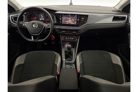 Volkswagen Polo 1.0 TSI R-line Clima Carplay Cruise Navigatie PDC 16"LMV