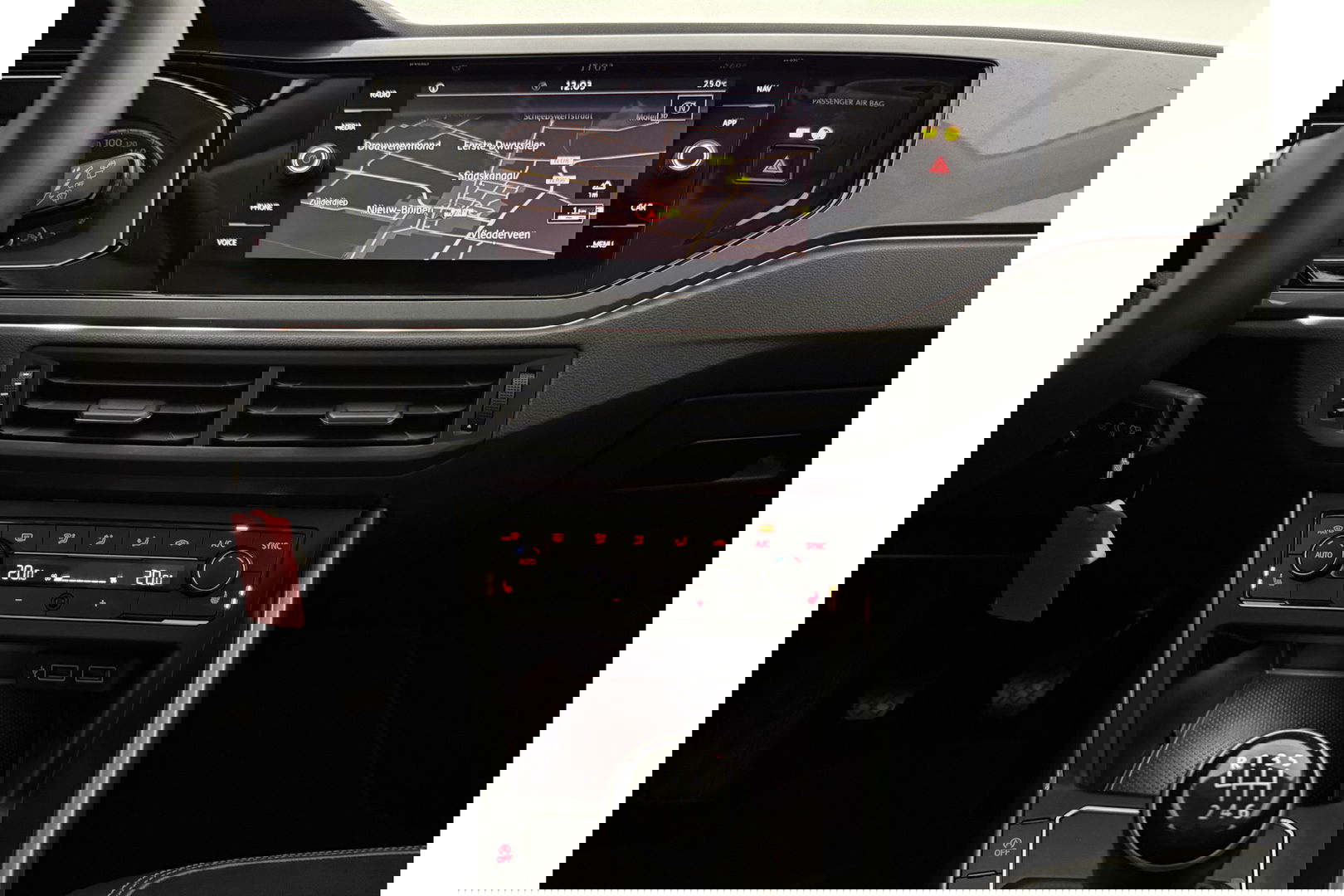 Volkswagen Polo 1.0 TSI R-line Clima Carplay Cruise Navigatie PDC 16"LMV