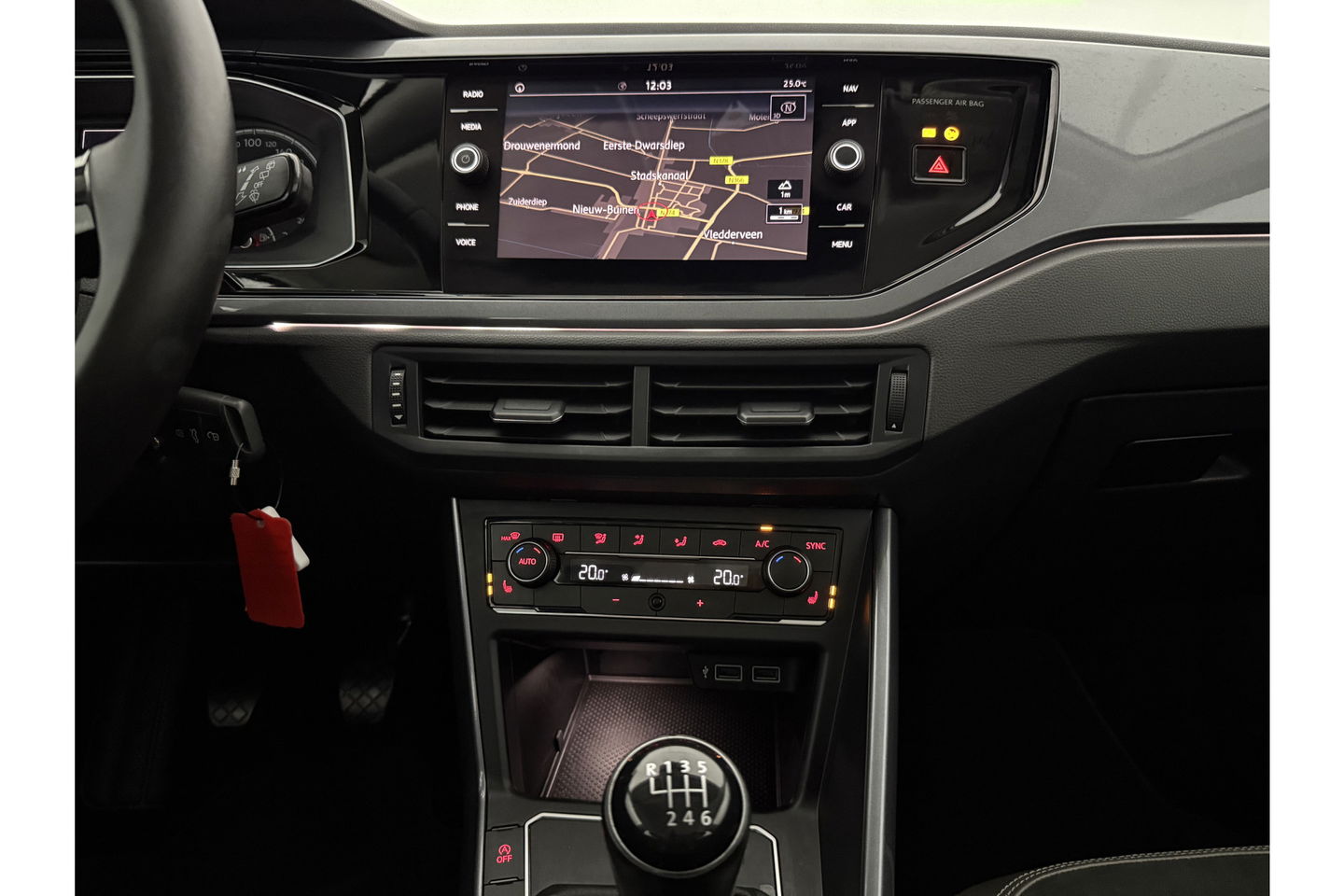 Volkswagen Polo 1.0 TSI R-line Clima Carplay Cruise Navigatie PDC 16"LMV