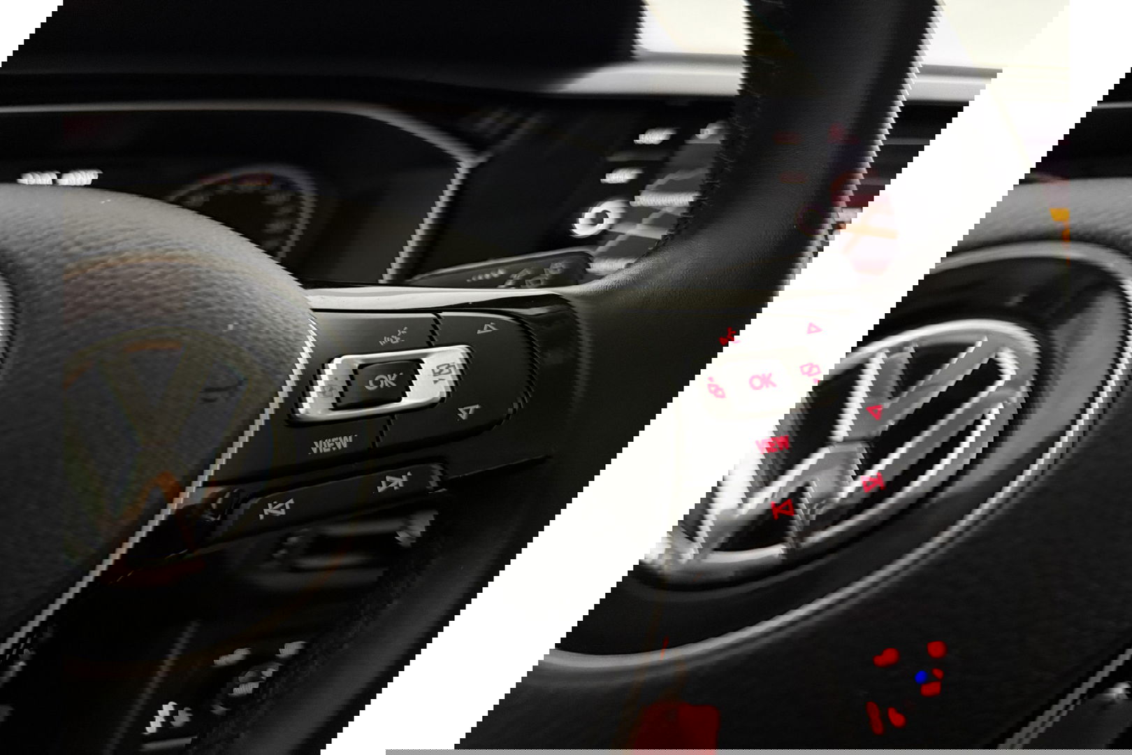 Volkswagen Polo 1.0 TSI R-line Clima Carplay Cruise Navigatie PDC 16"LMV
