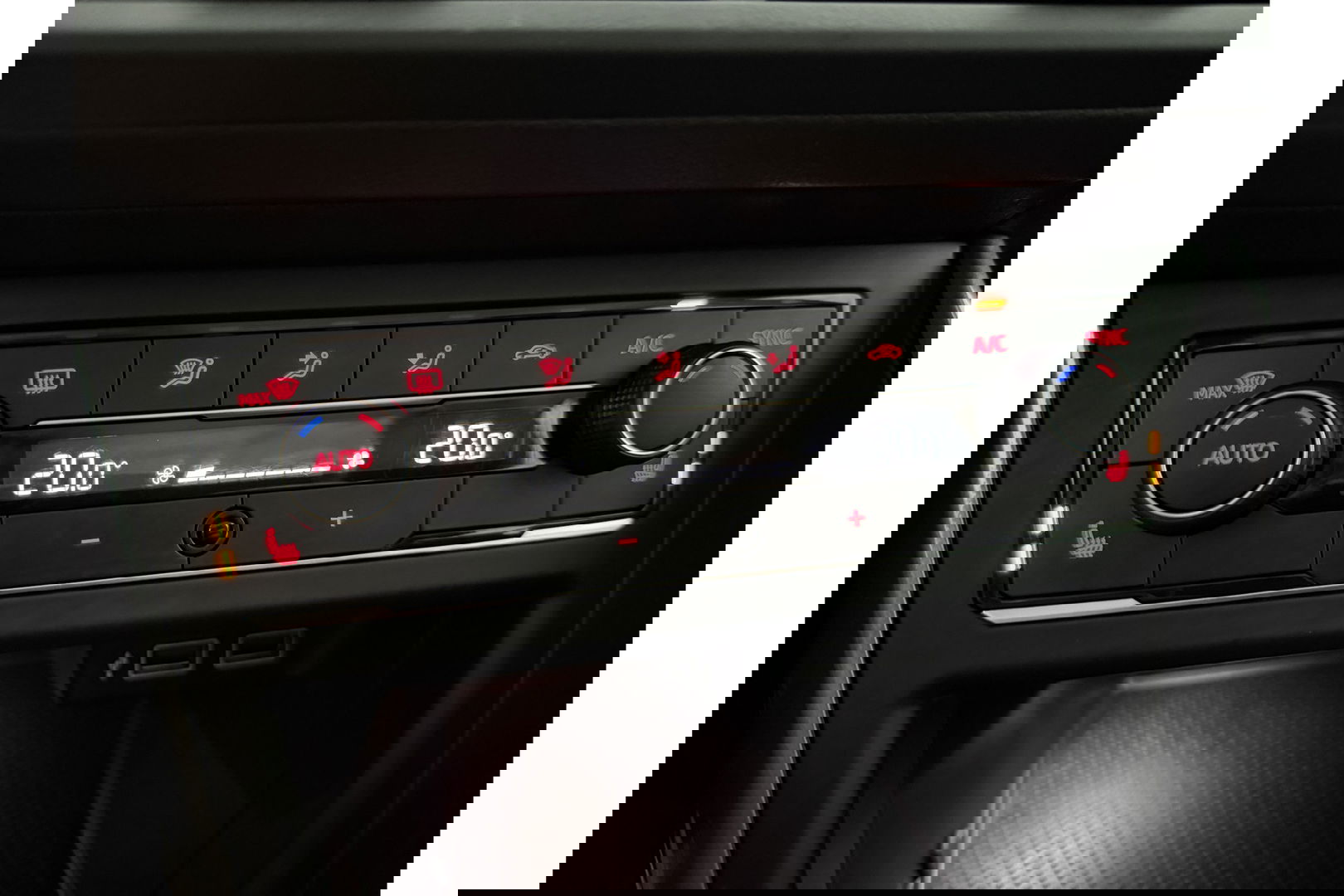 Volkswagen Polo 1.0 TSI R-line Clima Carplay Cruise Navigatie PDC 16"LMV