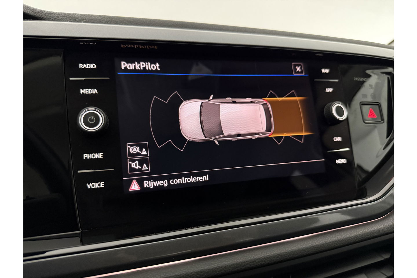 Volkswagen Polo 1.0 TSI R-line Clima Carplay Cruise Navigatie PDC 16"LMV