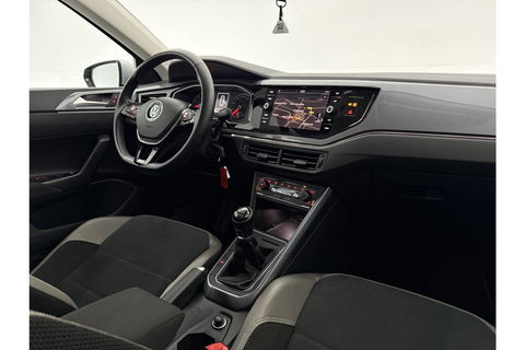 Volkswagen Polo 1.0 TSI R-line Clima Carplay Cruise Navigatie PDC 16"LMV