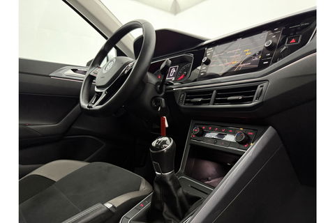 Volkswagen Polo 1.0 TSI R-line Clima Carplay Cruise Navigatie PDC 16"LMV
