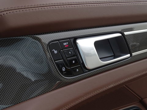 Porsche Panamera 2.9 4 462PK E-Hybrid / SportDesign carbon / PDSL *NAP*