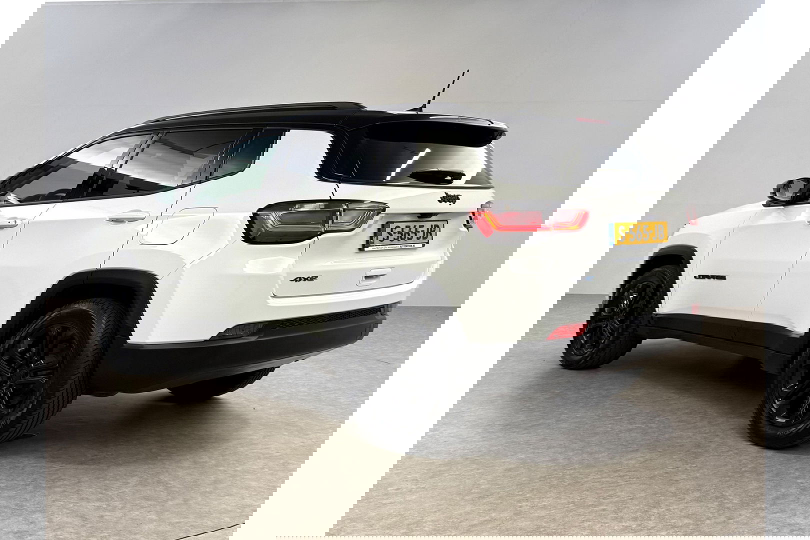 Jeep Compass 4xe 240PK Plug-in Hybrid Upland Alpine Audio 360Camera LED Carplay Virtual Clima ACC Navi 18''LMV