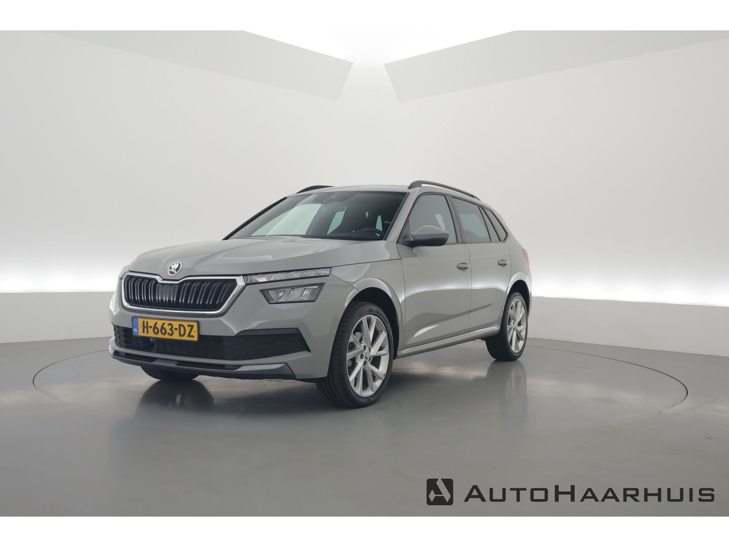 Škoda Kamiq 1.0 TSI Sport Business | virtual Cockpit | Navi | Cruise | CarPlay | PDC A | 18" | Trekhaak