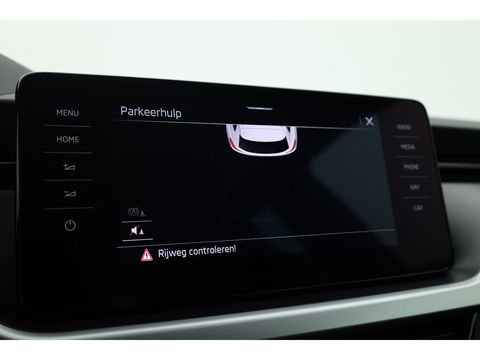 Škoda Kamiq 1.0 TSI Sport Business | virtual Cockpit | Navi | Cruise | CarPlay | PDC A | 18" | Trekhaak
