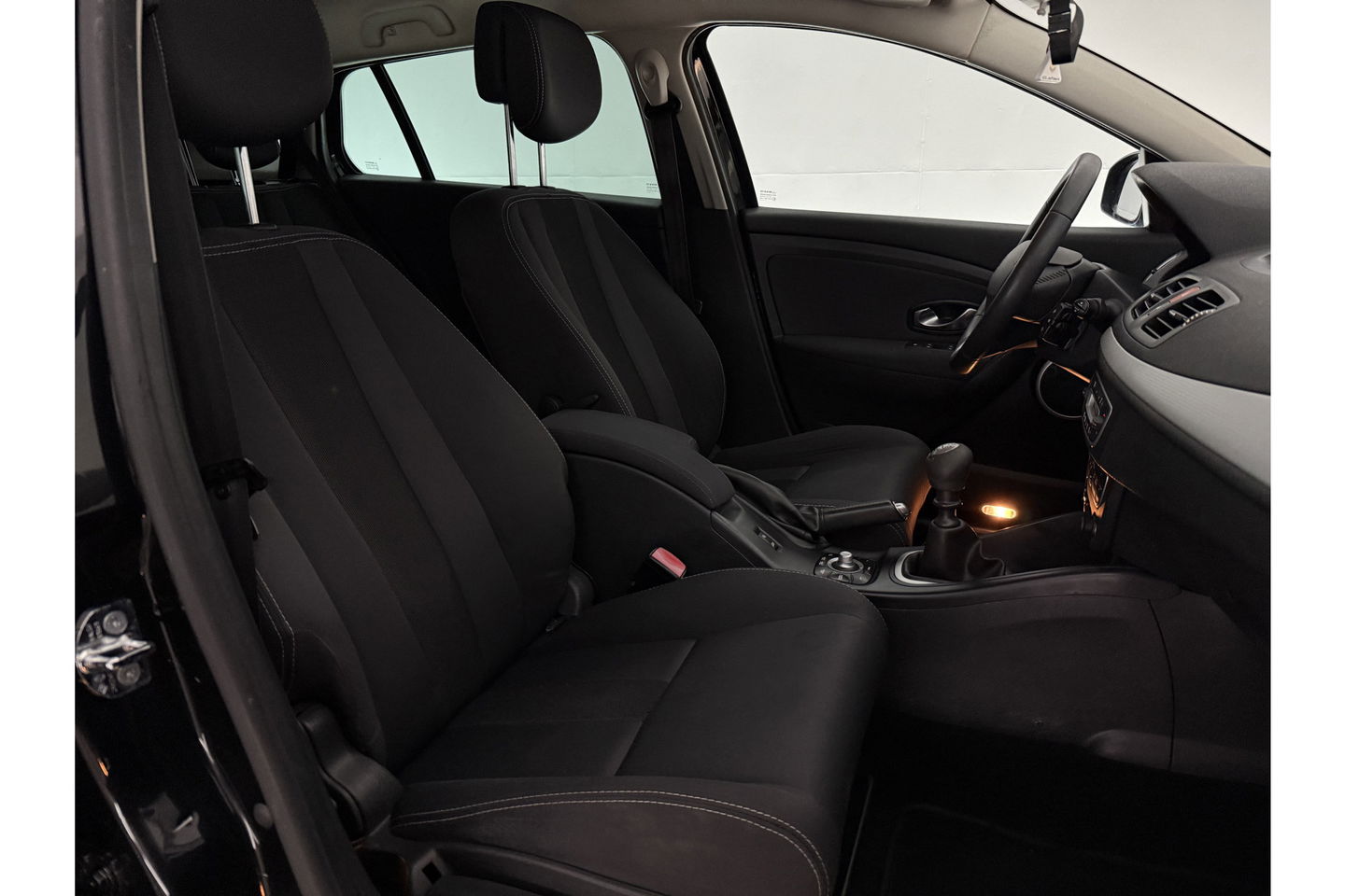 Renault Mégane 1.4 TCe Estate | Dynamique | APK tot 11/2025 | Clima Cruise Navigatie Parkeersensoren Trekhaak