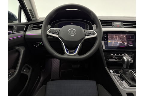 Volkswagen Passat 1.4 TSI 218PK PHEV GTE Pano Sfeer LED ACC Carplay Virtual Memory Head up Display Clima Navi PDC 17''LMV