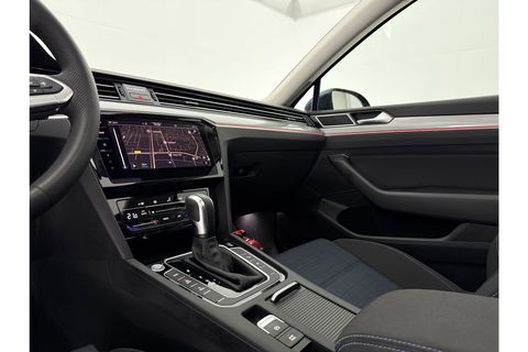 Volkswagen Passat 1.4 TSI 218PK PHEV GTE Pano Sfeer LED ACC Carplay Virtual Memory Head up Display Clima Navi PDC 17''LMV