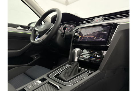 Volkswagen Passat 1.4 TSI 218PK PHEV GTE Pano Sfeer LED ACC Carplay Virtual Memory Head up Display Clima Navi PDC 17''LMV