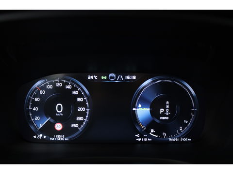 Volvo V60 2.0 T6 Recharge AWD R-Design | ACC | Blis | Trekhaak | H&K | Sportstoelen met mem. |