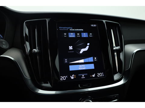 Volvo V60 2.0 T6 Recharge AWD R-Design | ACC | Blis | Trekhaak | H&K | Sportstoelen met mem. |