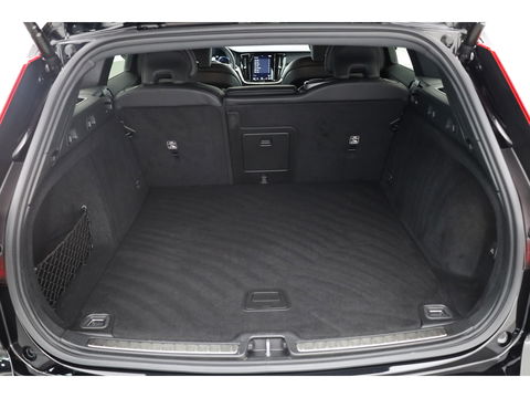 Volvo V60 2.0 T6 Recharge AWD R-Design | ACC | Blis | Trekhaak | H&K | Sportstoelen met mem. |