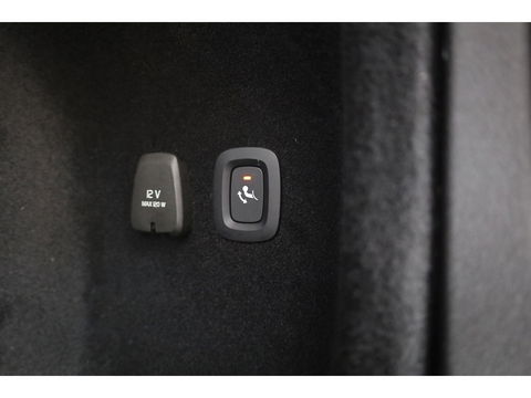 Volvo V60 2.0 T6 Recharge AWD R-Design | ACC | Blis | Trekhaak | H&K | Sportstoelen met mem. |