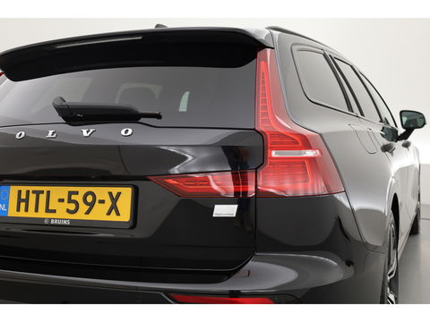 Volvo V60 2.0 T6 Recharge AWD R-Design | ACC | Blis | Trekhaak | H&K | Sportstoelen met mem. |