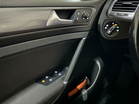 Volkswagen Golf Variant 1.0 TSI Highline ACC CarPlay Navi Massage NAP