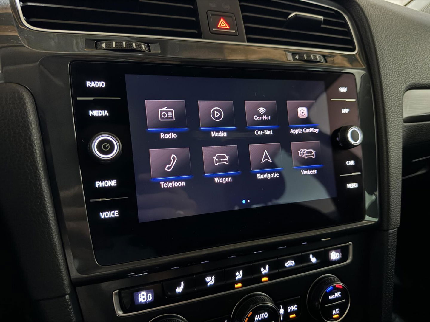 Volkswagen Golf Variant 1.0 TSI Highline ACC CarPlay Navi Massage NAP