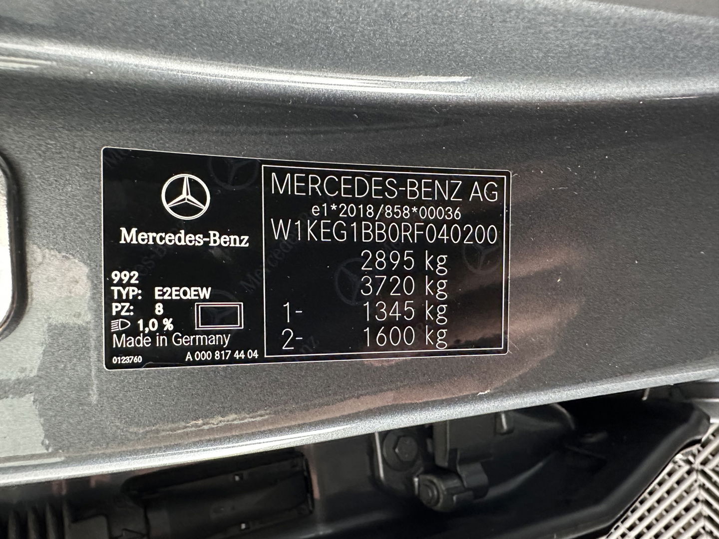 Mercedes-Benz EQE 300 Business Line 89 kWh [ 3-Fase ] (INCL.BTW) *PANO | LUXURY-LEATHER | FULL-LED | ADAPTIVE-CRUISE | DIGI-COCKPIT | AMBIENT-LIGHT | NAVI-FULLMAP | CAMERA | HEATED-COMFORTSEATS | ECC | PDC | 19''ALU*