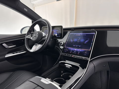 Mercedes-Benz EQE 300 Business Line 89 kWh [ 3-Fase ] (INCL.BTW) *PANO | LUXURY-LEATHER | FULL-LED | ADAPTIVE-CRUISE | DIGI-COCKPIT | AMBIENT-LIGHT | NAVI-FULLMAP | CAMERA | HEATED-COMFORTSEATS | ECC | PDC | 19''ALU*