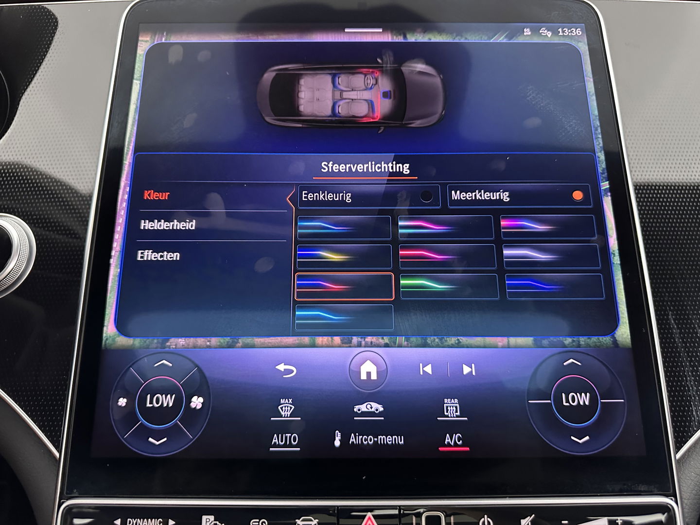 Mercedes-Benz EQE 300 Business Line 89 kWh [ 3-Fase ] (INCL.BTW) *PANO | LUXURY-LEATHER | FULL-LED | ADAPTIVE-CRUISE | DIGI-COCKPIT | AMBIENT-LIGHT | NAVI-FULLMAP | CAMERA | HEATED-COMFORTSEATS | ECC | PDC | 19''ALU*
