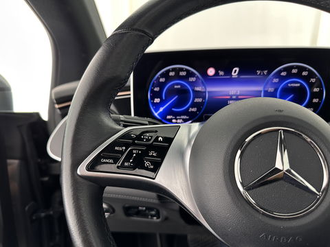 Mercedes-Benz EQE 300 Business Line 89 kWh [ 3-Fase ] (INCL.BTW) *PANO | LUXURY-LEATHER | FULL-LED | ADAPTIVE-CRUISE | DIGI-COCKPIT | AMBIENT-LIGHT | NAVI-FULLMAP | CAMERA | HEATED-COMFORTSEATS | ECC | PDC | 19''ALU*
