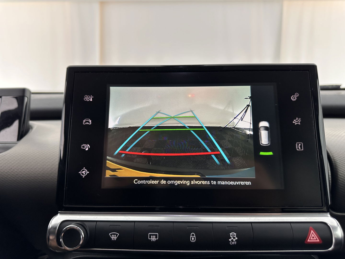 Citroën C4 Cactus 1.6 BlueHDi Shine *PANO | NAVI-FULLMAP | CAMERA | ECC | PDC | CRUISE | COMFORT-SEATS*