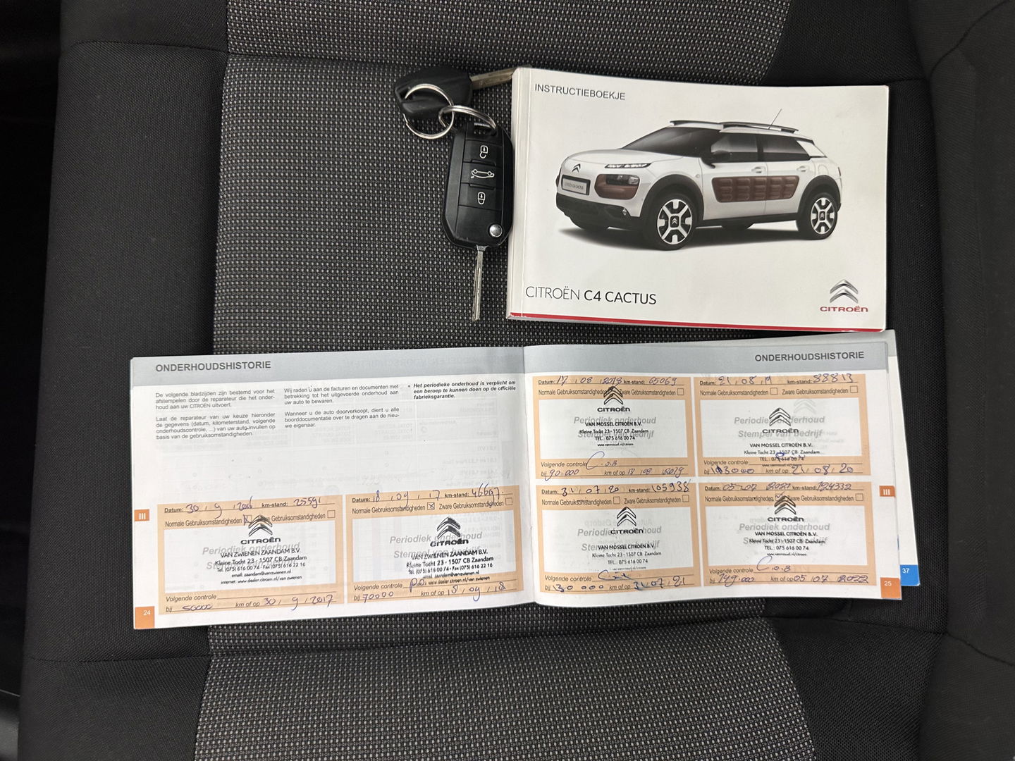 Citroën C4 Cactus 1.6 BlueHDi Shine *PANO | NAVI-FULLMAP | CAMERA | ECC | PDC | CRUISE | COMFORT-SEATS*