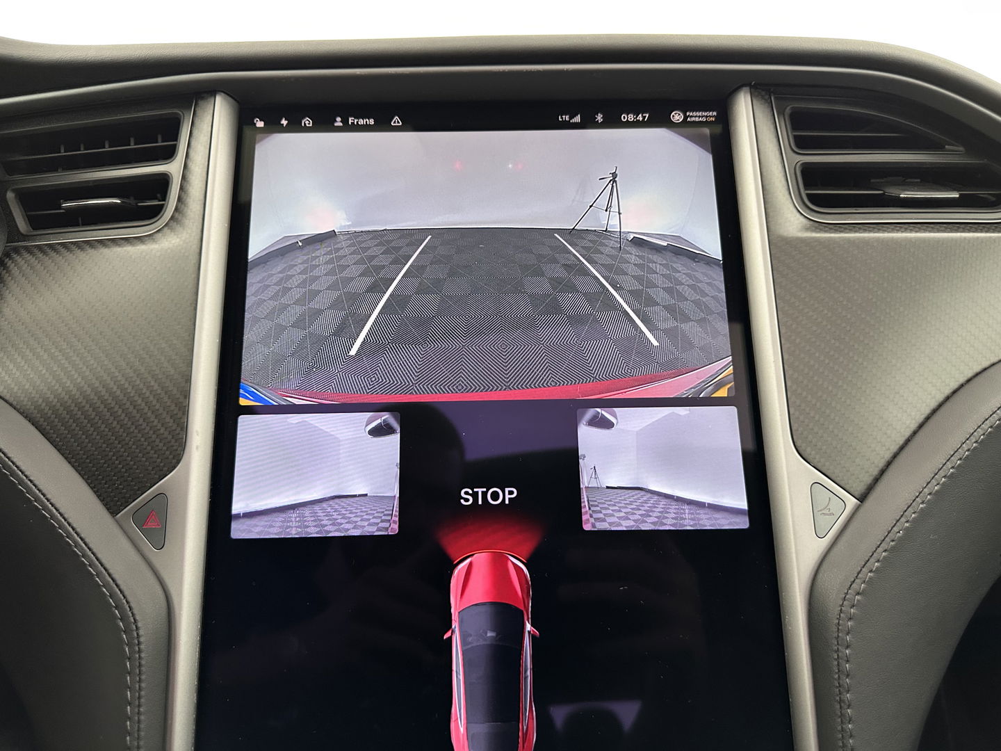 Tesla Model S 100D Aut. *PANO | NAPPA-LEATHER | AUTO-PILOT | ADAPTIVE-CRUISE | CCS-FASTLOADER | FULL-LED | NAVI-FULLMAP | AIR-SUSPENSION | KEYLESS | SURROUND-VIEW | CARPLAY | MEMORY-PACK | SPORT-SEATS | DIGI-CO