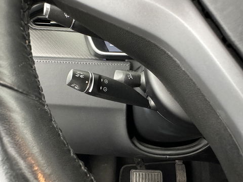 Tesla Model S 100D Aut. *PANO | NAPPA-LEATHER | AUTO-PILOT | ADAPTIVE-CRUISE | CCS-FASTLOADER | FULL-LED | NAVI-FULLMAP | AIR-SUSPENSION | KEYLESS | SURROUND-VIEW | CARPLAY | MEMORY-PACK | SPORT-SEATS | DIGI-CO